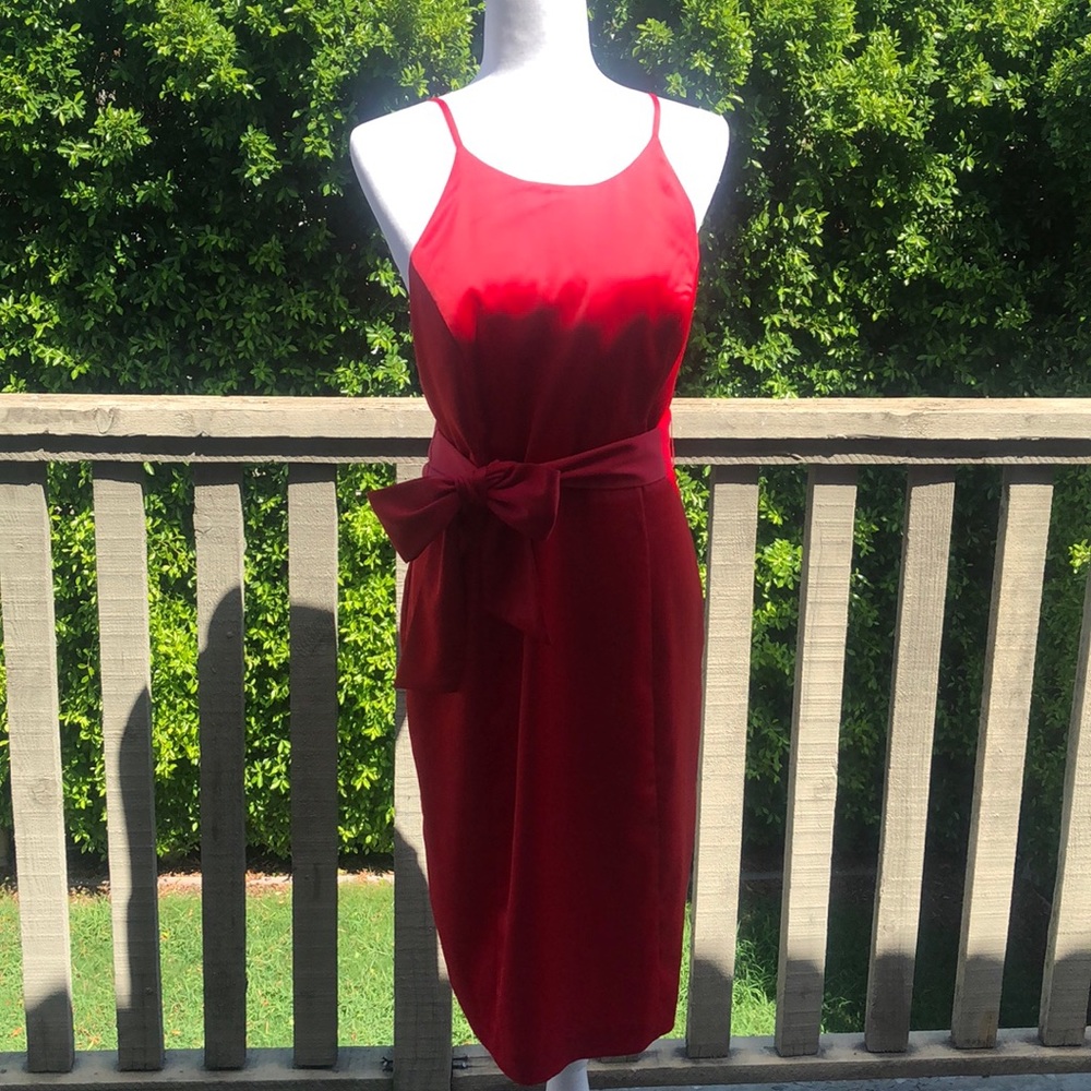 ❤️HP❤️Sexy red dress midi size 8 womens - Picture 2 of 8